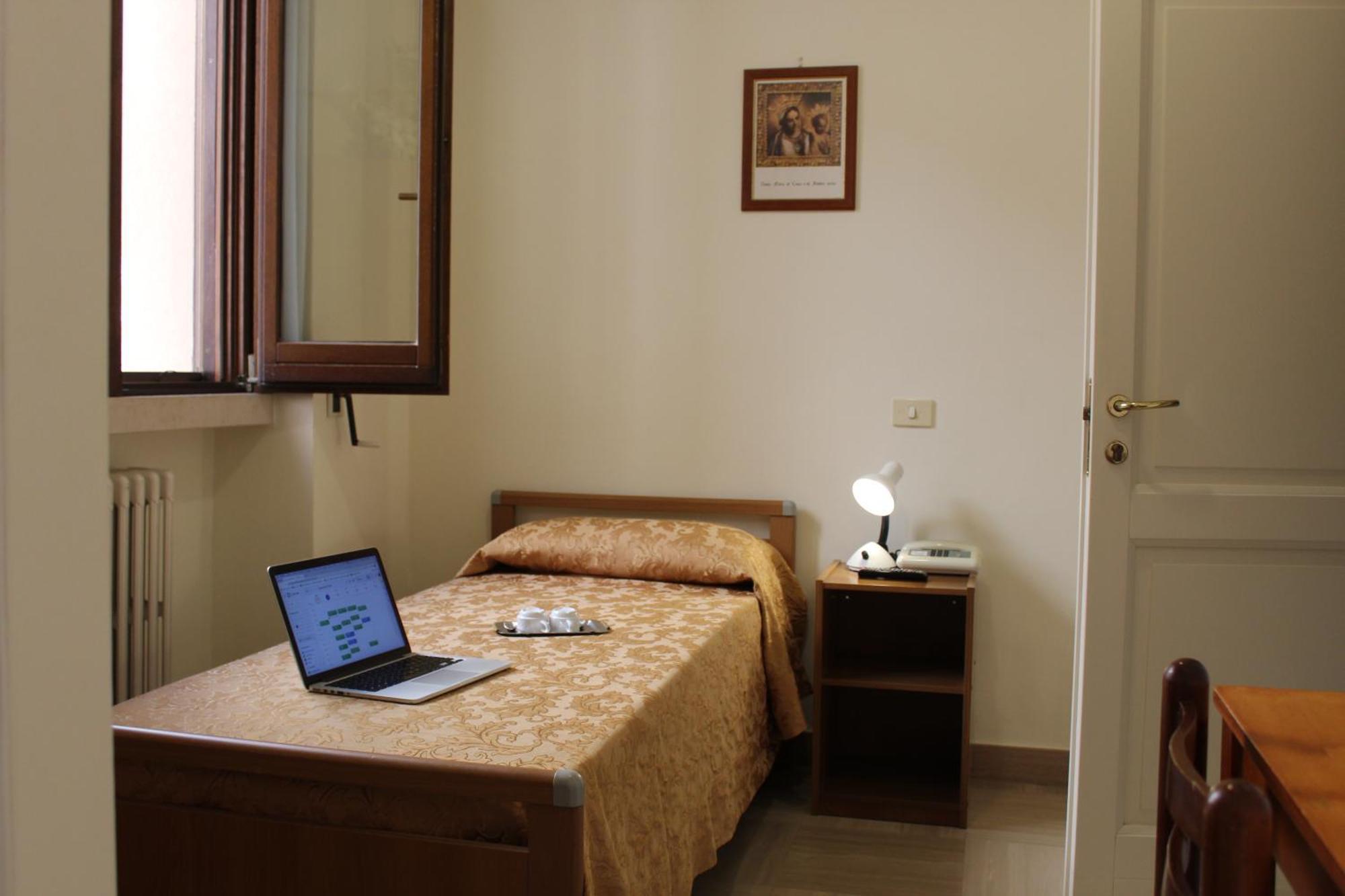 Albergo Del Santuario Леука Экстерьер фото