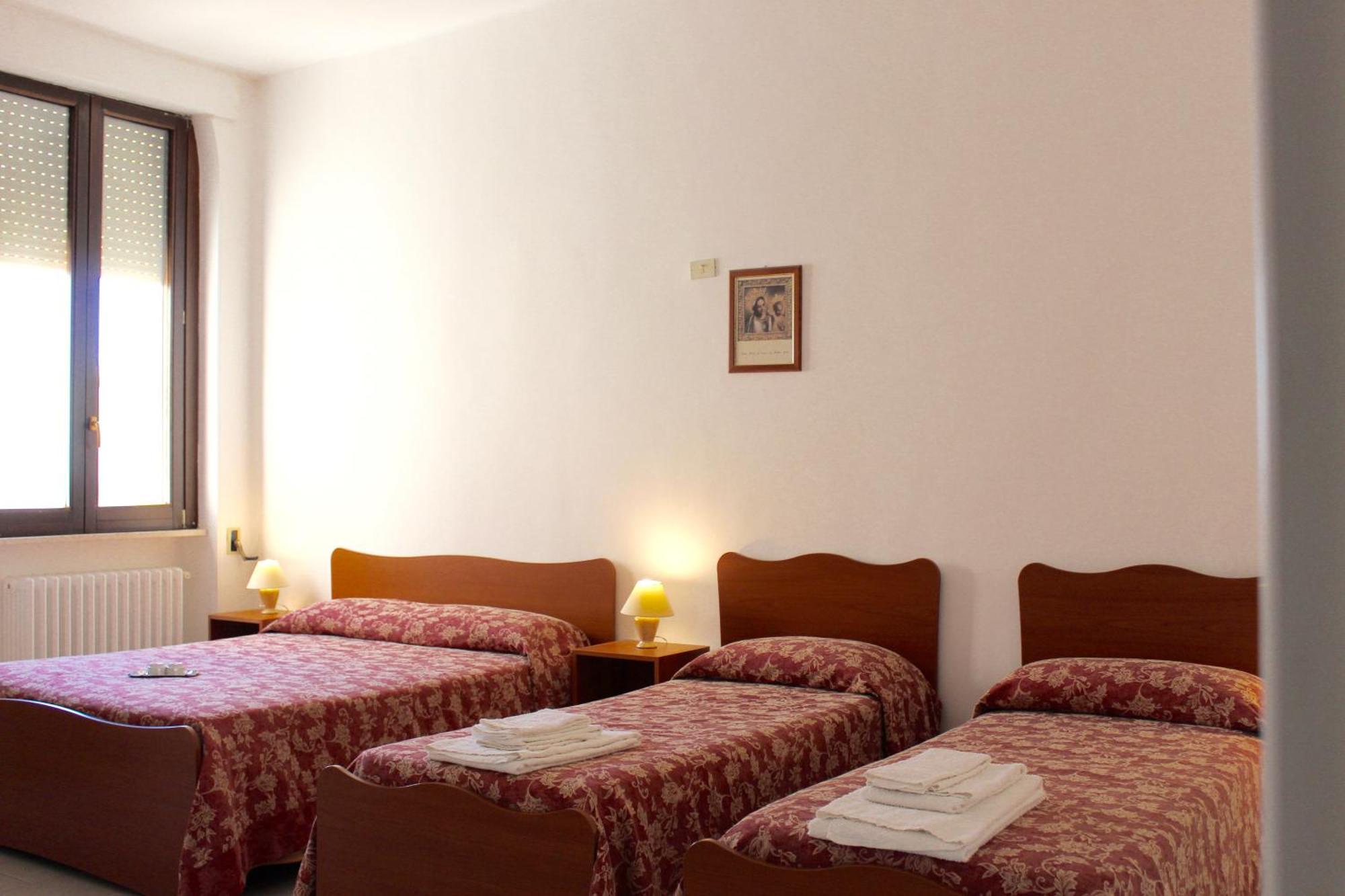 Albergo Del Santuario Леука Экстерьер фото